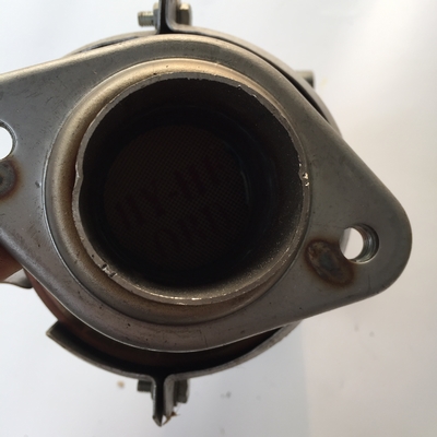 Universele driewegkatalysator voor 2,4 4x4 motoren