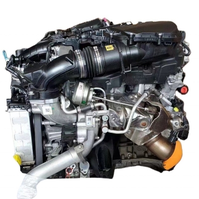 Mercedes 276 2.2cc benzine motor montage voor installatie van zware wagens