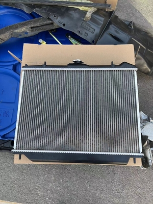 Auto radiator tank voor Great Wall Haval H3 H5 H6 H8 H9 gegarandeerd en prestaties