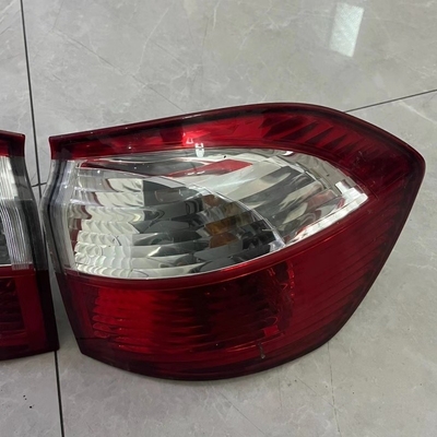Plastic LED-achterlichten voor BYD S6 Rood-Wit Buiten- en Interieurverlichtingsoplossingen