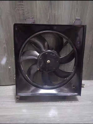 Changan Yuexiang watervat koelventilator Elektronische airconditioning ventilator voor auto montage