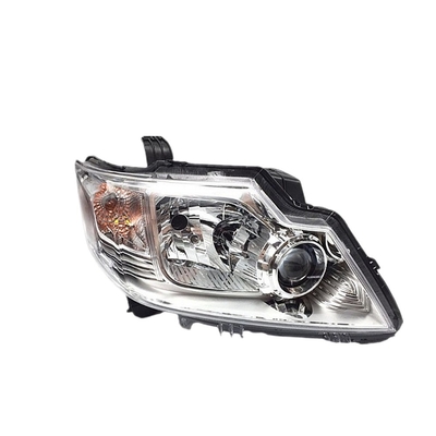 CS15 Gesloten terreinvoertuig Oorspronkelijk materiaal LED mistlamp bij Chang'an Yidong Ounuo Star Energy