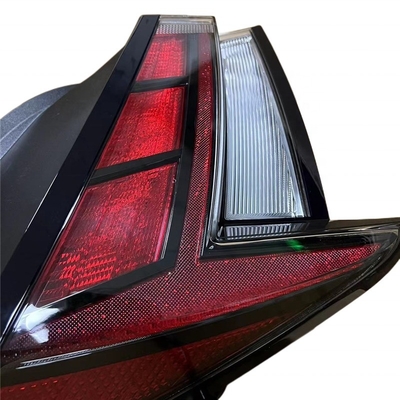 SONATA Generatie 10 OEM 92401-A000 en 92402-A000 Achterste buitenste staartlamp