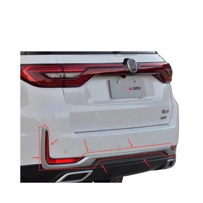 Changan 19-21 CS95 Achterste bumper Decoratieve onderdelen Links en rechts Helder streepje met nevellamp elektroplatering